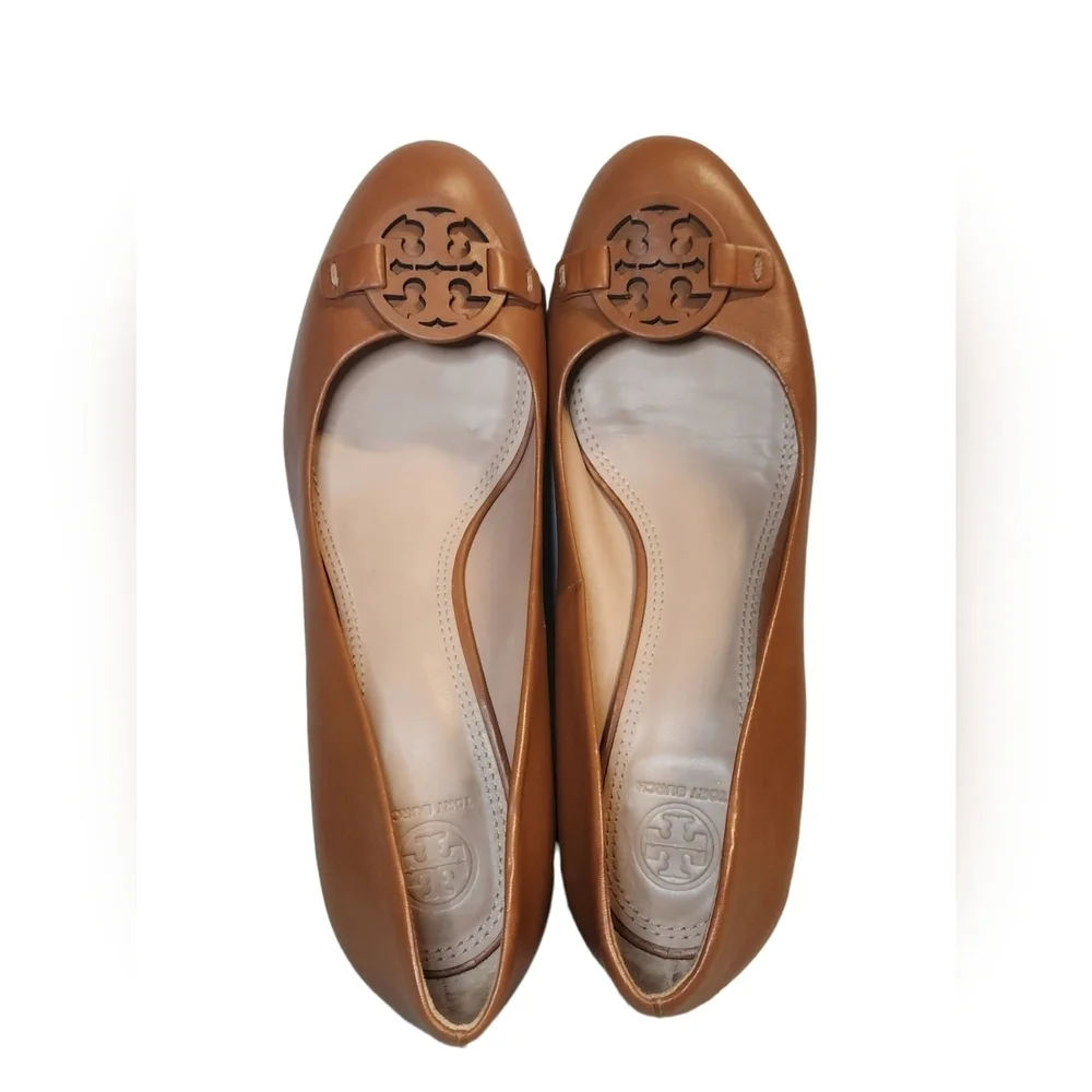 Tory Burch very good